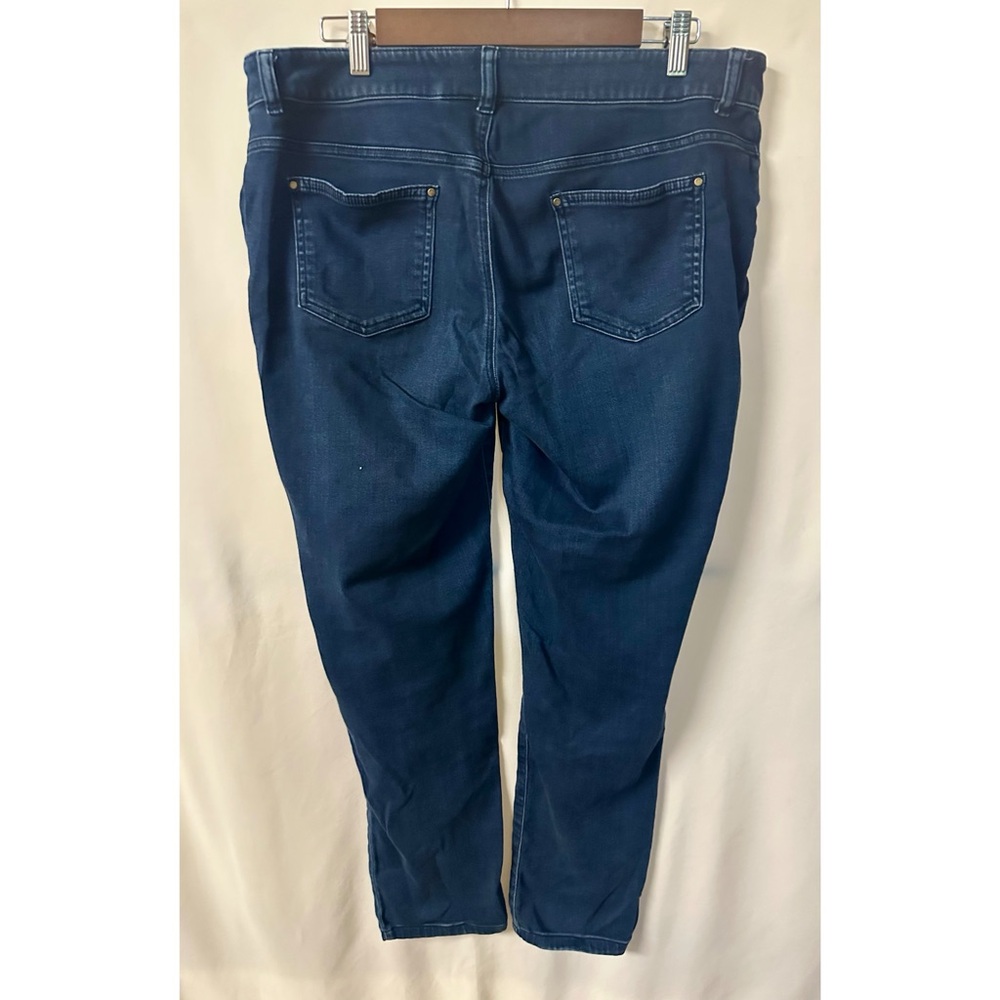 Chico’s Platinum Blue Denim Jeans Size 1.5 (10-M) - Picture 3 of 6